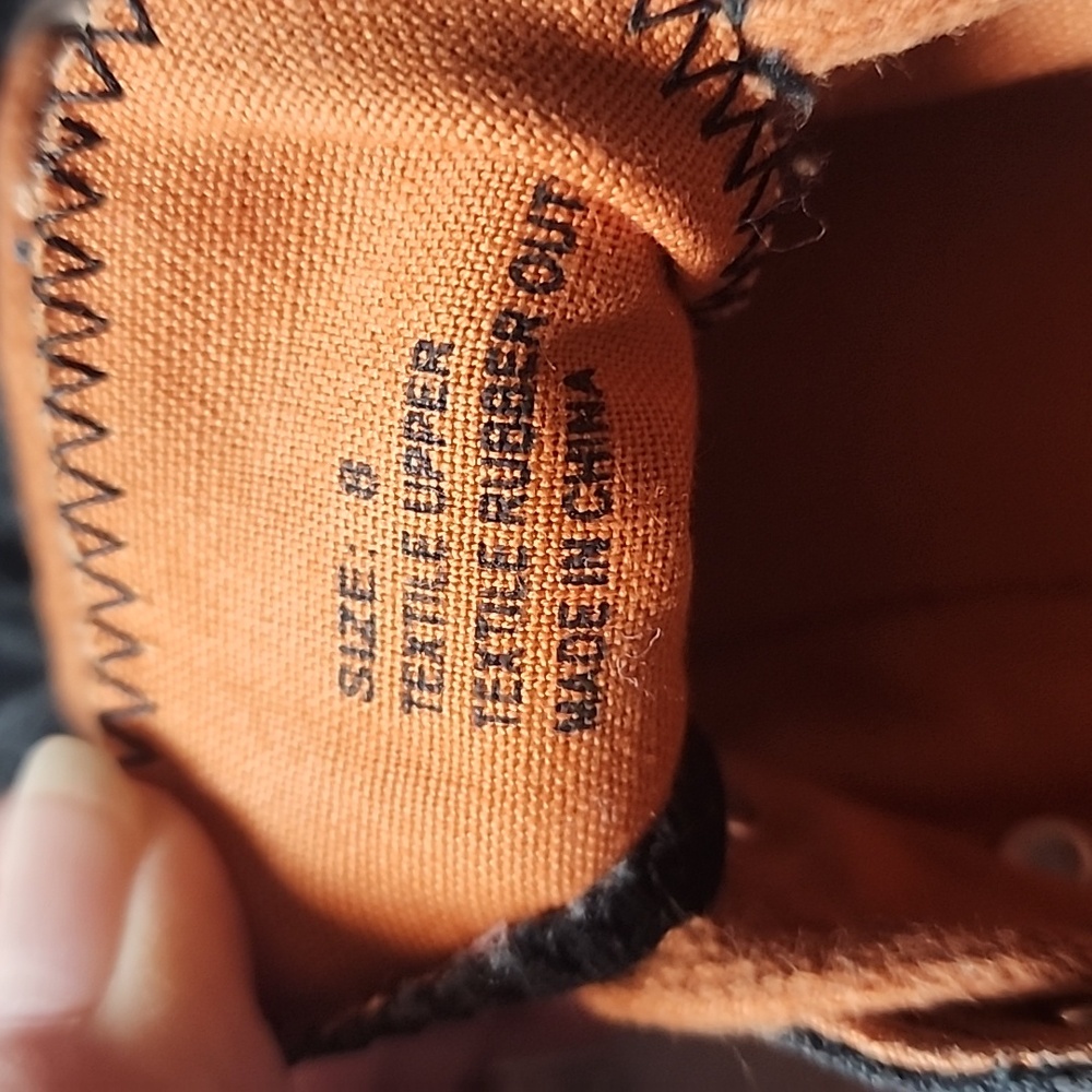 Shoes - Picture 3 of 5
